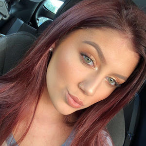 Meet your Posher, Veronica